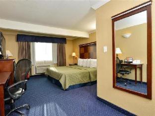 Inn At Bayshore San Mateo Room photo